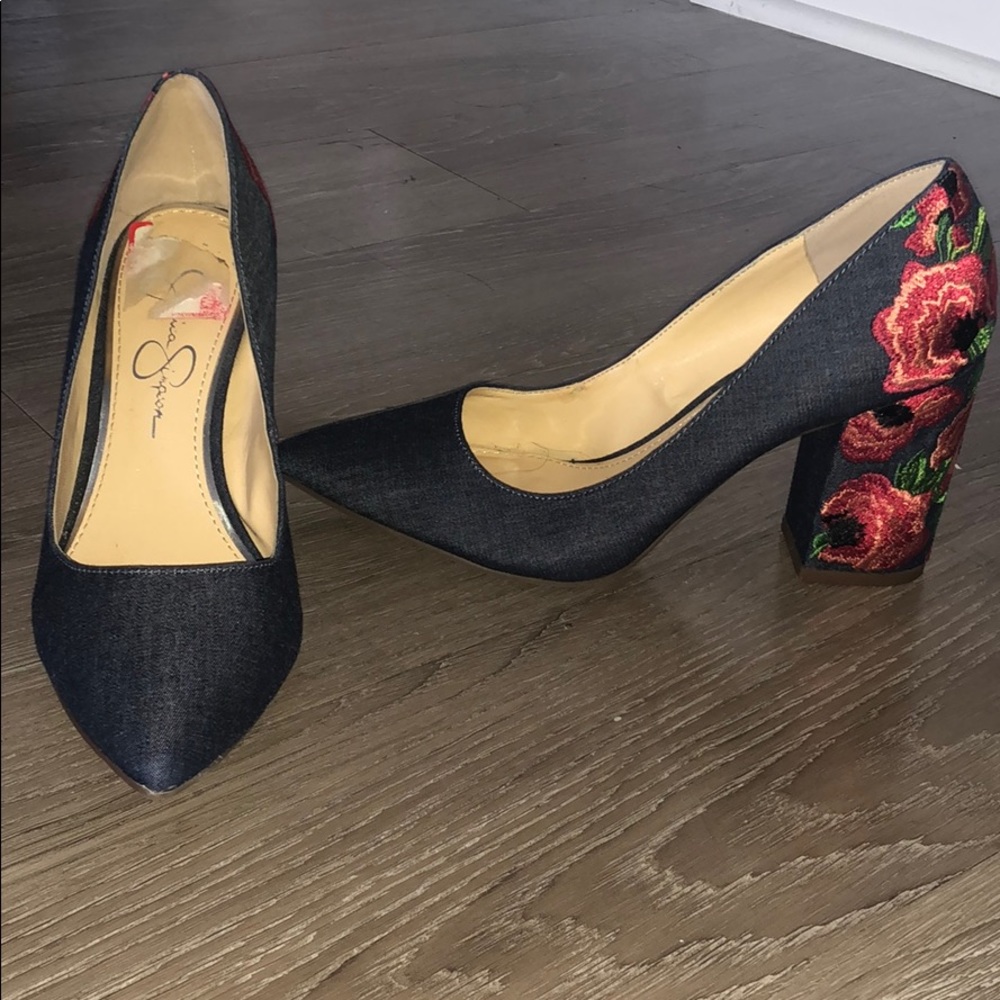Jessica Simpson heels
